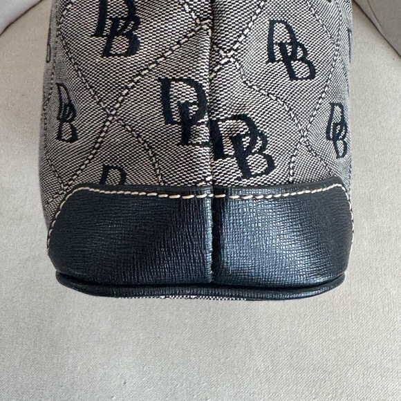 Dooney & Bourke Jacquard Logo Shoulder Bag - Picture 12 of 16